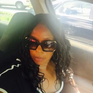 Meet your Posher, Michele