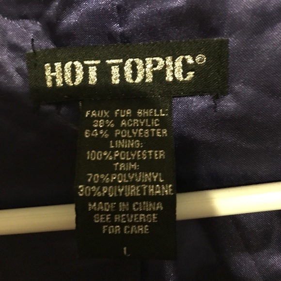 CLOSET CLEAR OUT SALE 🚺Furry vest - Picture 2 of 4