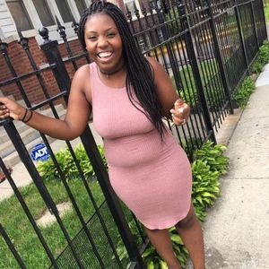 Meet your Posher, Lena