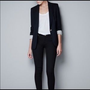 Zara Fitted Blazer!