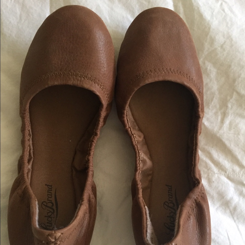 Lucky brand flats