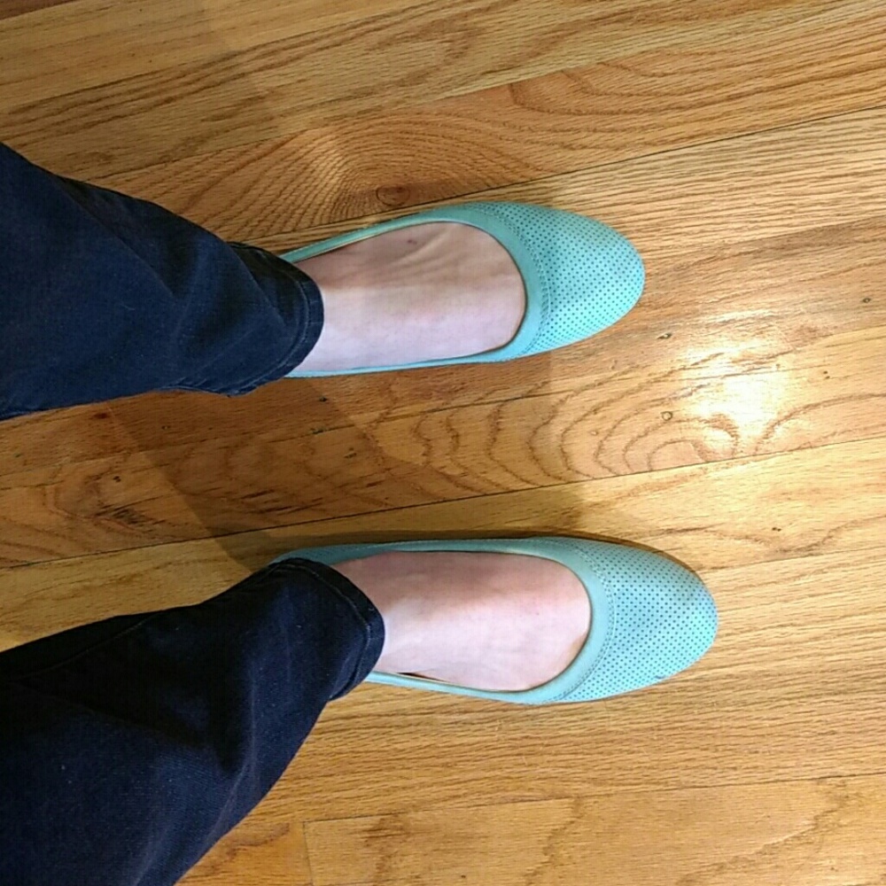 Turquoise flats - size 8