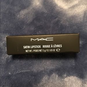 NEW UNOPENED MAC lipstick in Twig