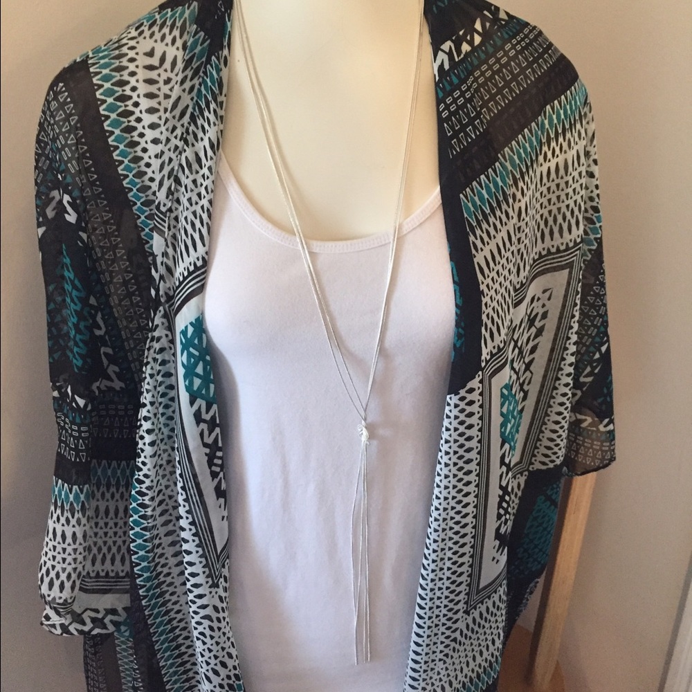 Flow and sheer kimono