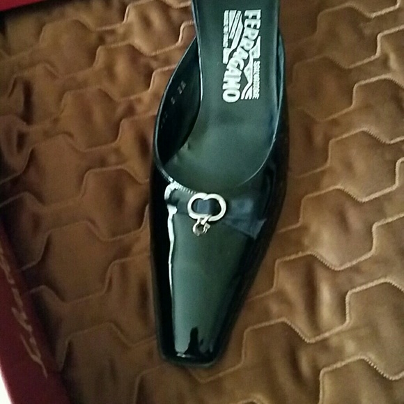 Shoes - Picture 2 of 2