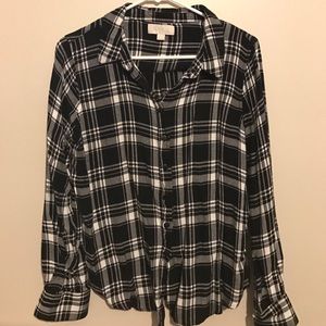 Black and white plaid button up