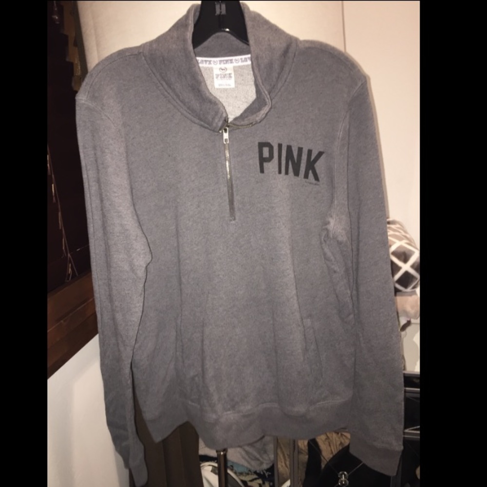 "Pink" Grey Pullover, super cute. Great condition