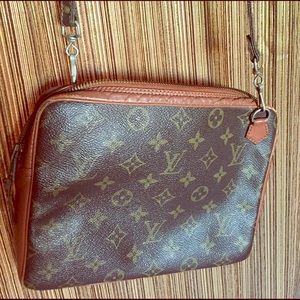 Louis Vuitton shoulder bag
