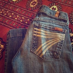 Classic 7 for all mankind jeans. Bootcut Size 24.