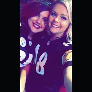 Meet your Posher, Kayla