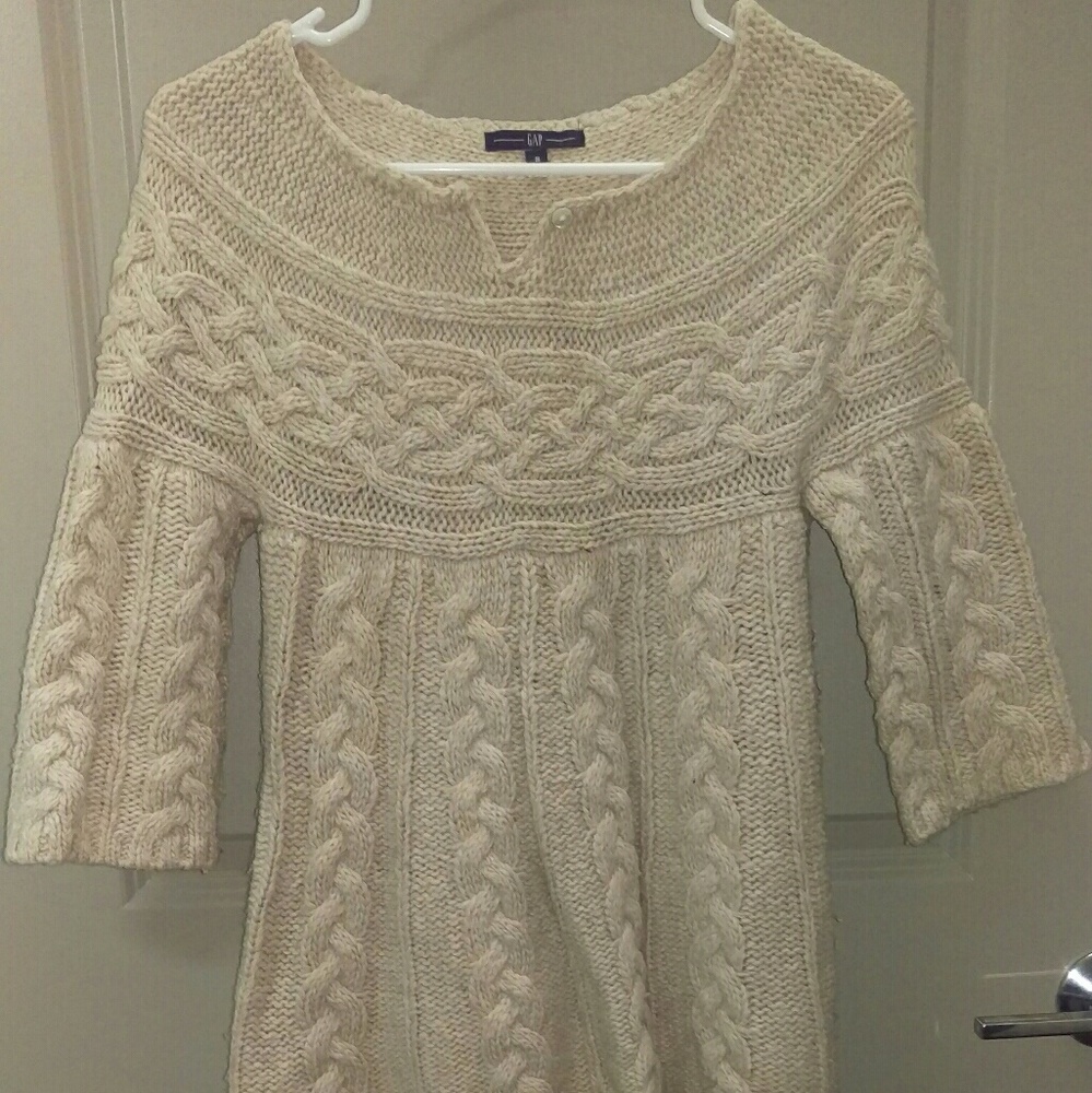 Gap Sweater