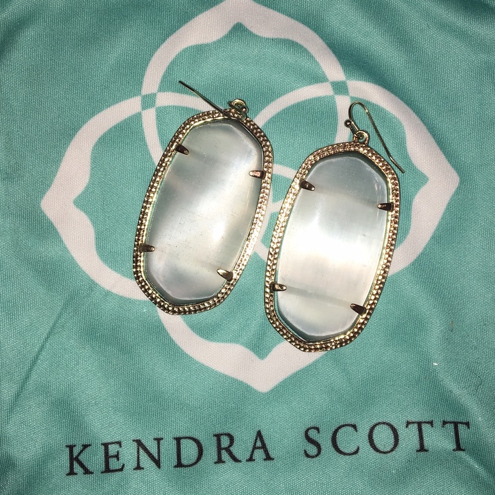 Kendra Scott Danielle Earrings