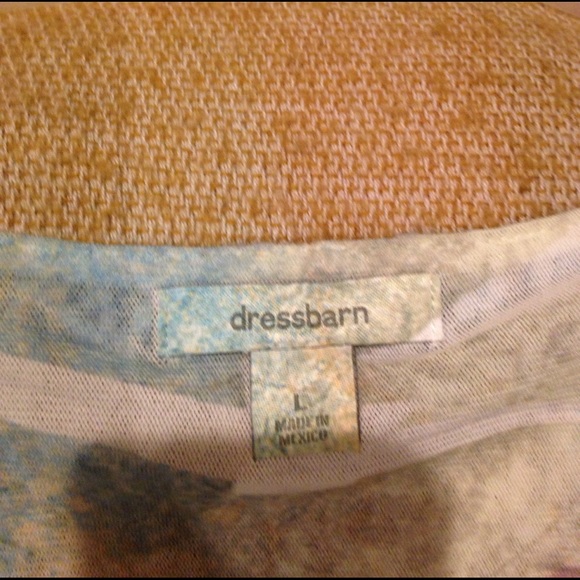 Multi colored top long sleeves. - Picture 2 of 2