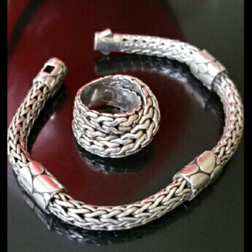 John Hardy Kali Authentic bracelet and twist ring