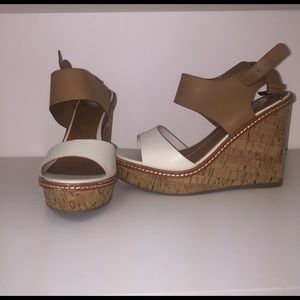 dolce vita wedges size 8