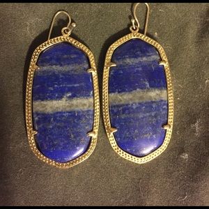 Kendra Scott Danielle earrings!