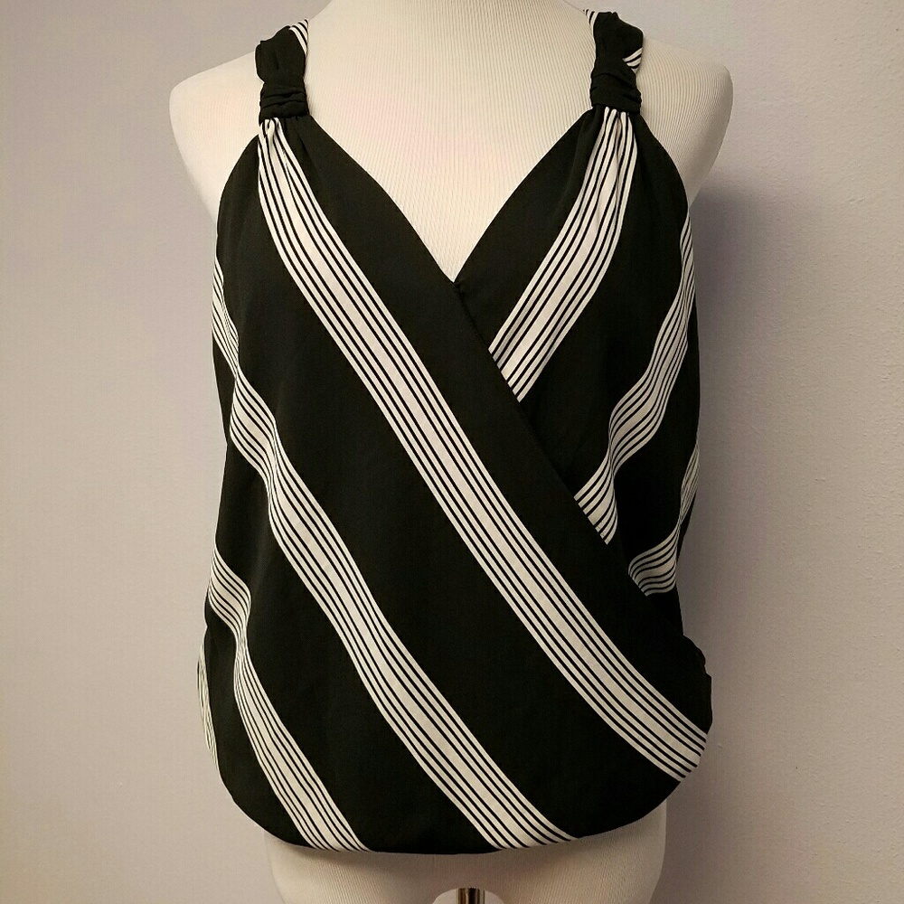 INC blackand white top NWT sz 2, 6
