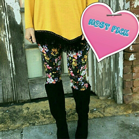 QUICK SALE! Infinity Raine Dark Floral Leggings - Picture 2 of 5
