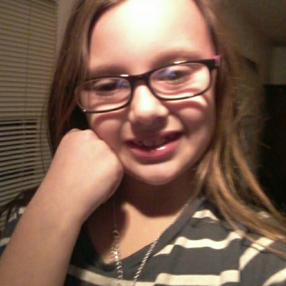 Meet your Posher, Mady