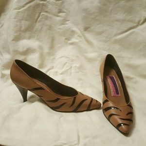 Vintage Susan Bennis Warren Edwards Tiger