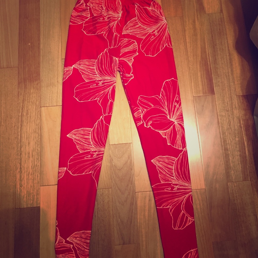 OS lulaRoe floral leggings