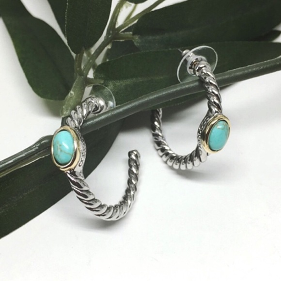 Rhodium/18k Gold Plated Hoop Earring - Picture 2 of 8