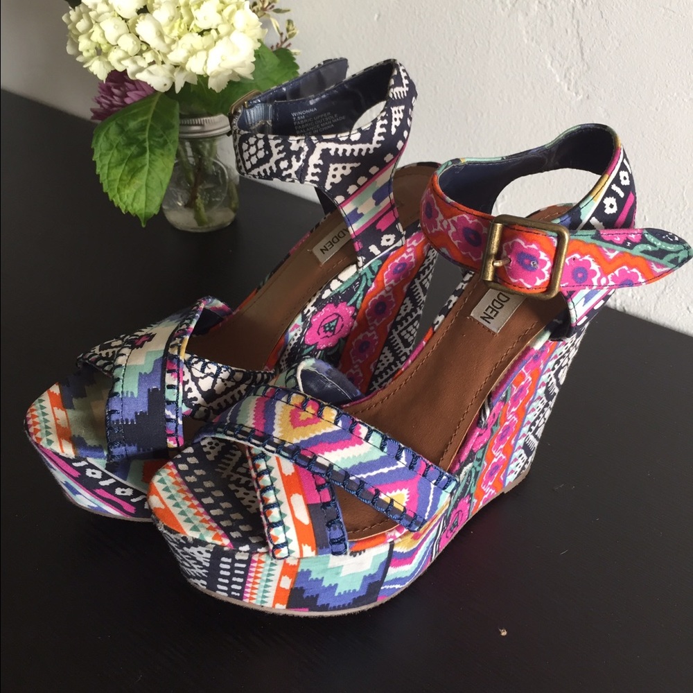 Steve Madden Winonna Wedges