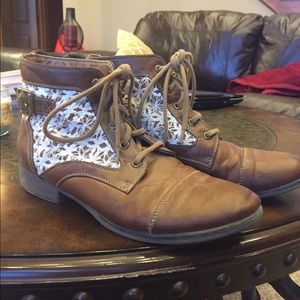 Brown Boots w/ White Lace (unknown brand)