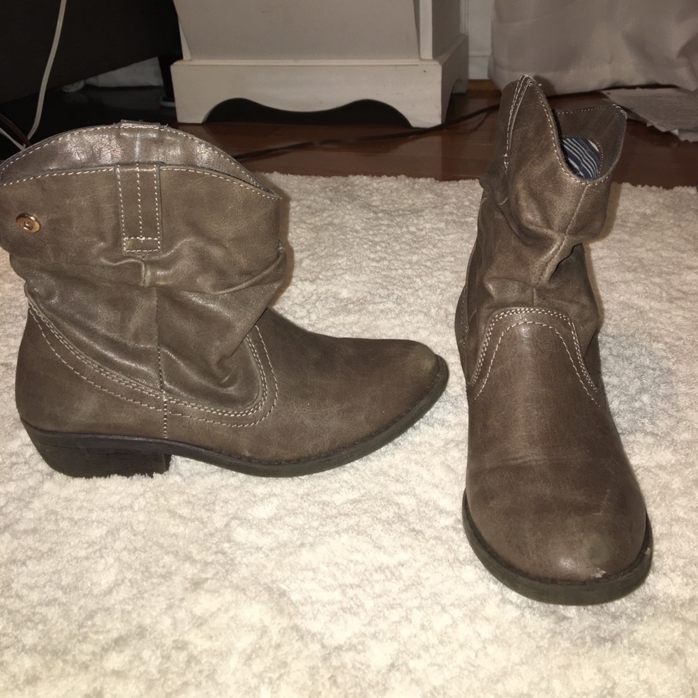 Short Cowboy Boots - Picture 1 of 1