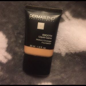 Dermablend Smooth Liquid Camo
