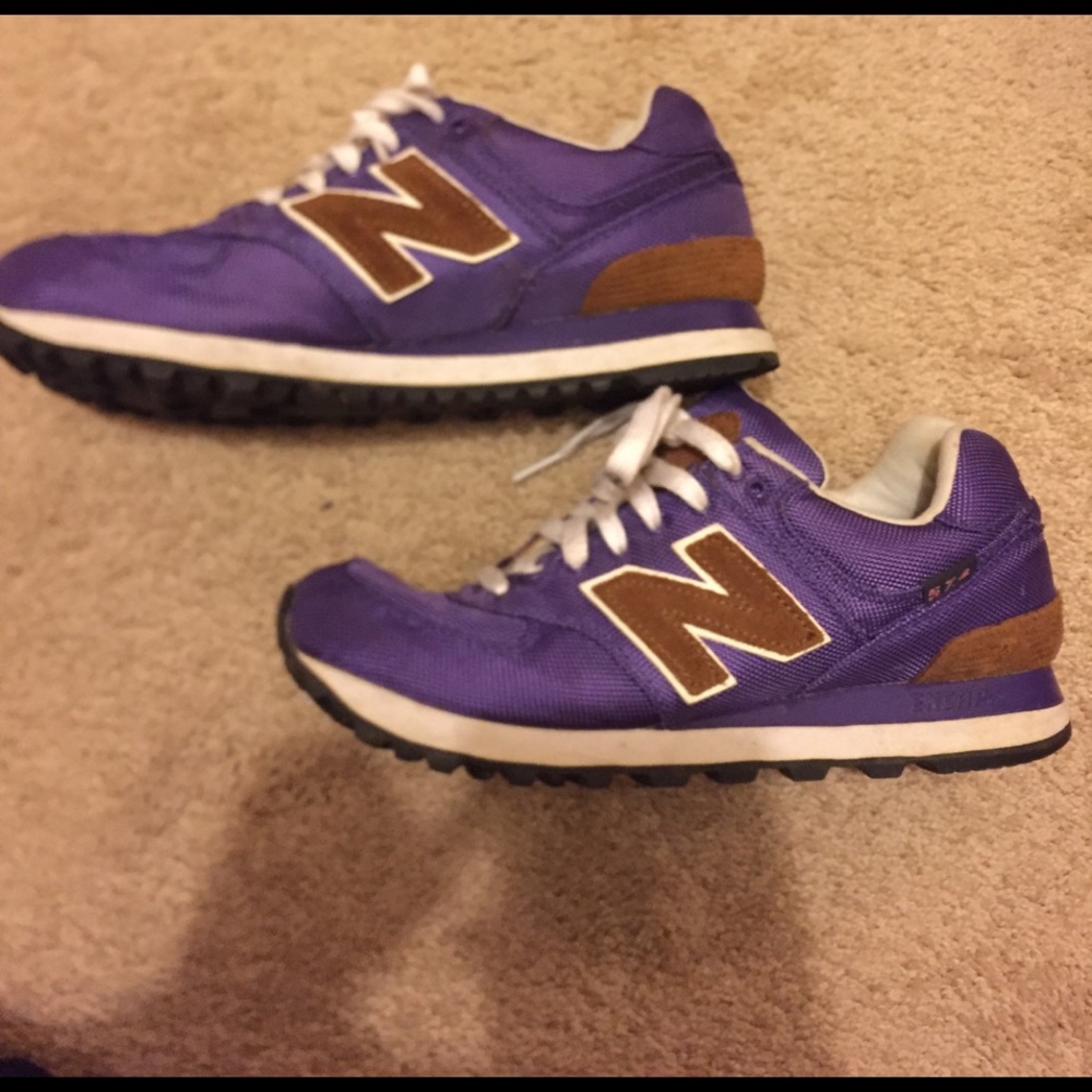 Purple New Balance Tennis Shoes