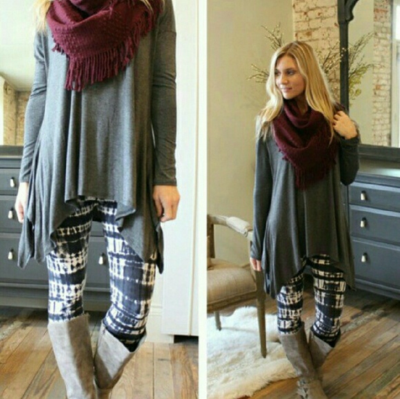 🎉HPx2🎉 Tye dyed Leggings - Picture 2 of 3