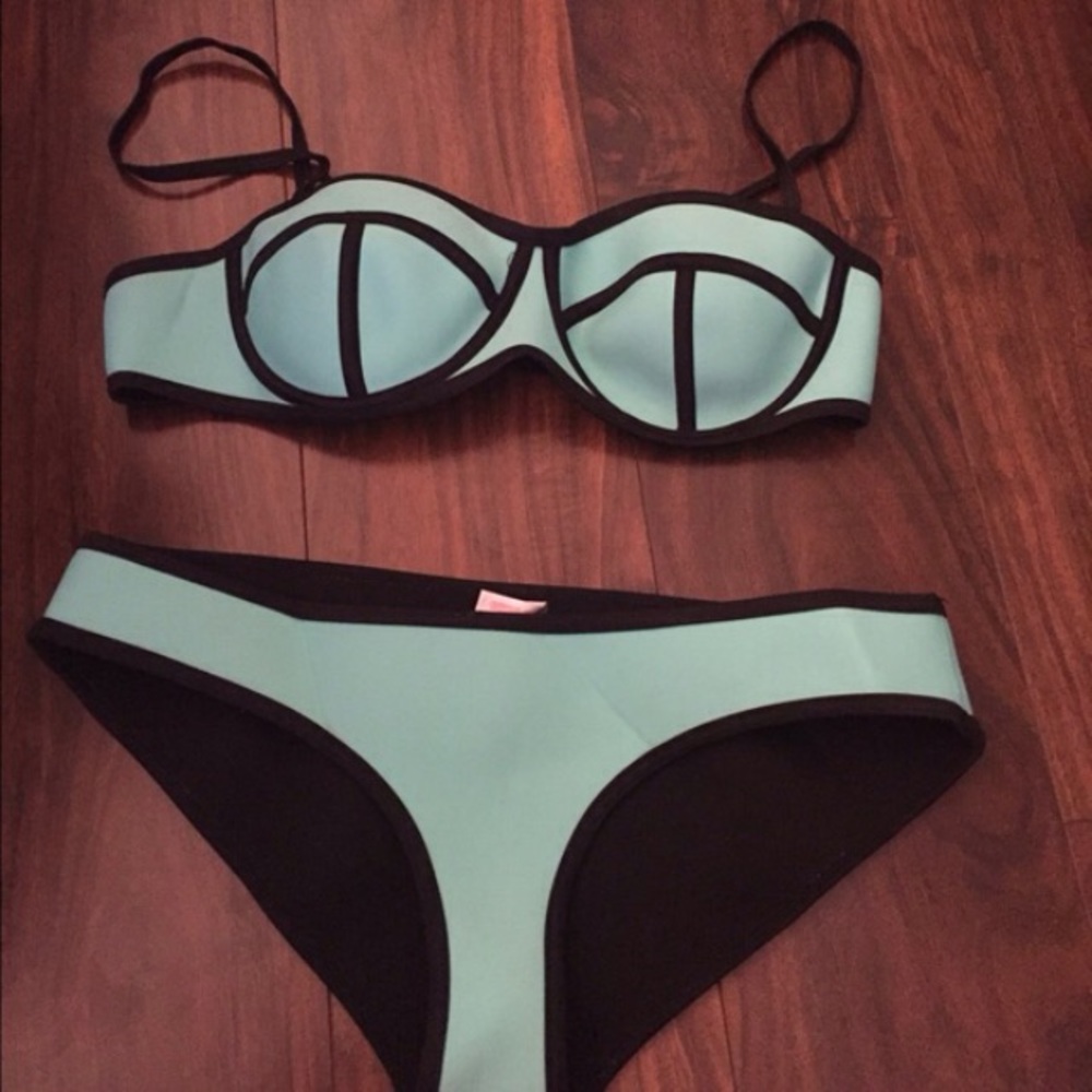 Color block mint/black swimsuit. Size L