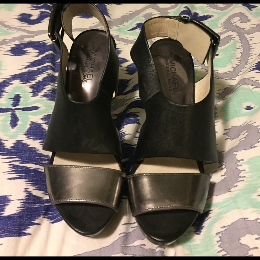 Michael Kors two-toned heels