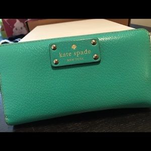 Kate Spade clutch leather zip around wallet