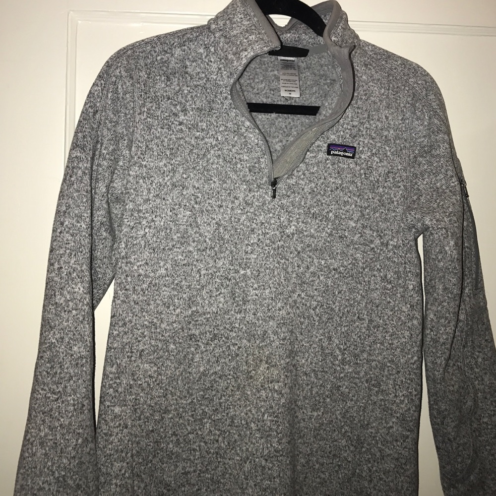 Patagonia grey quarter zip
