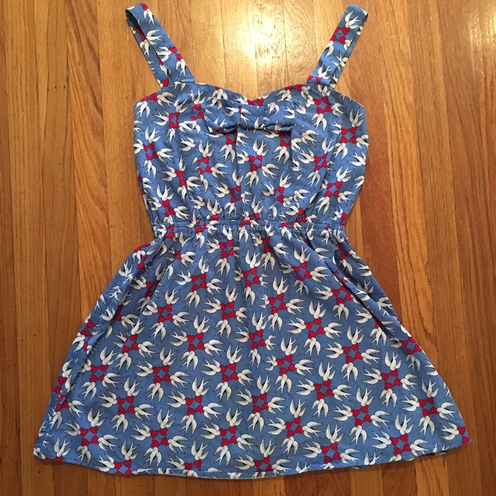 Heart and dove strappy dress.