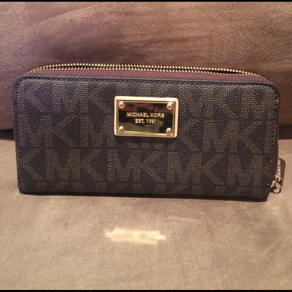 Michael Kors monogram zip Continental wallet