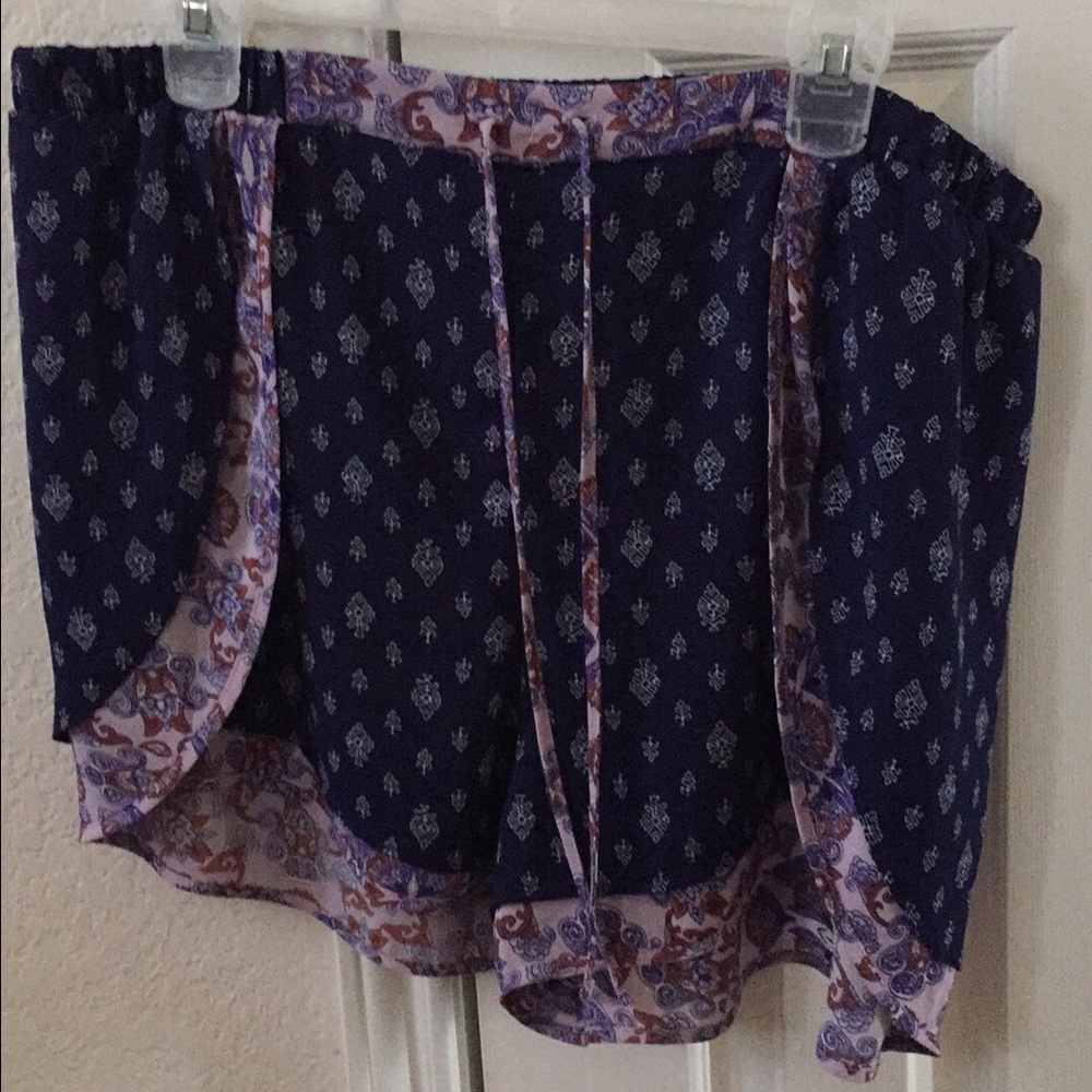 Scalloped shorts