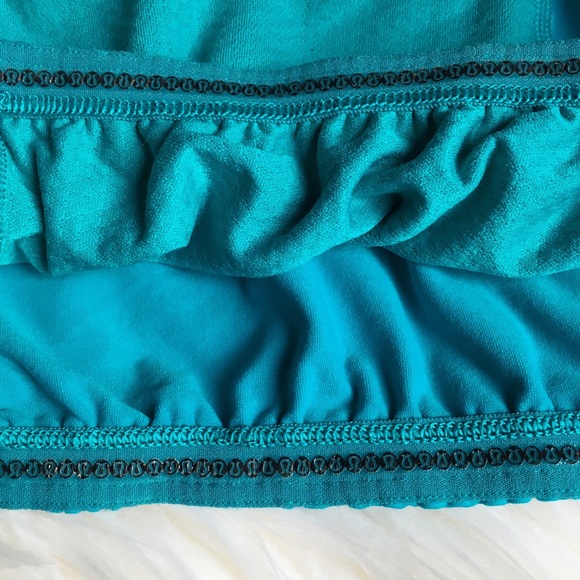 Workout top - Picture 5 of 8