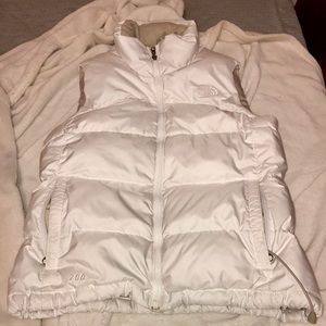 Women's small white north face vest