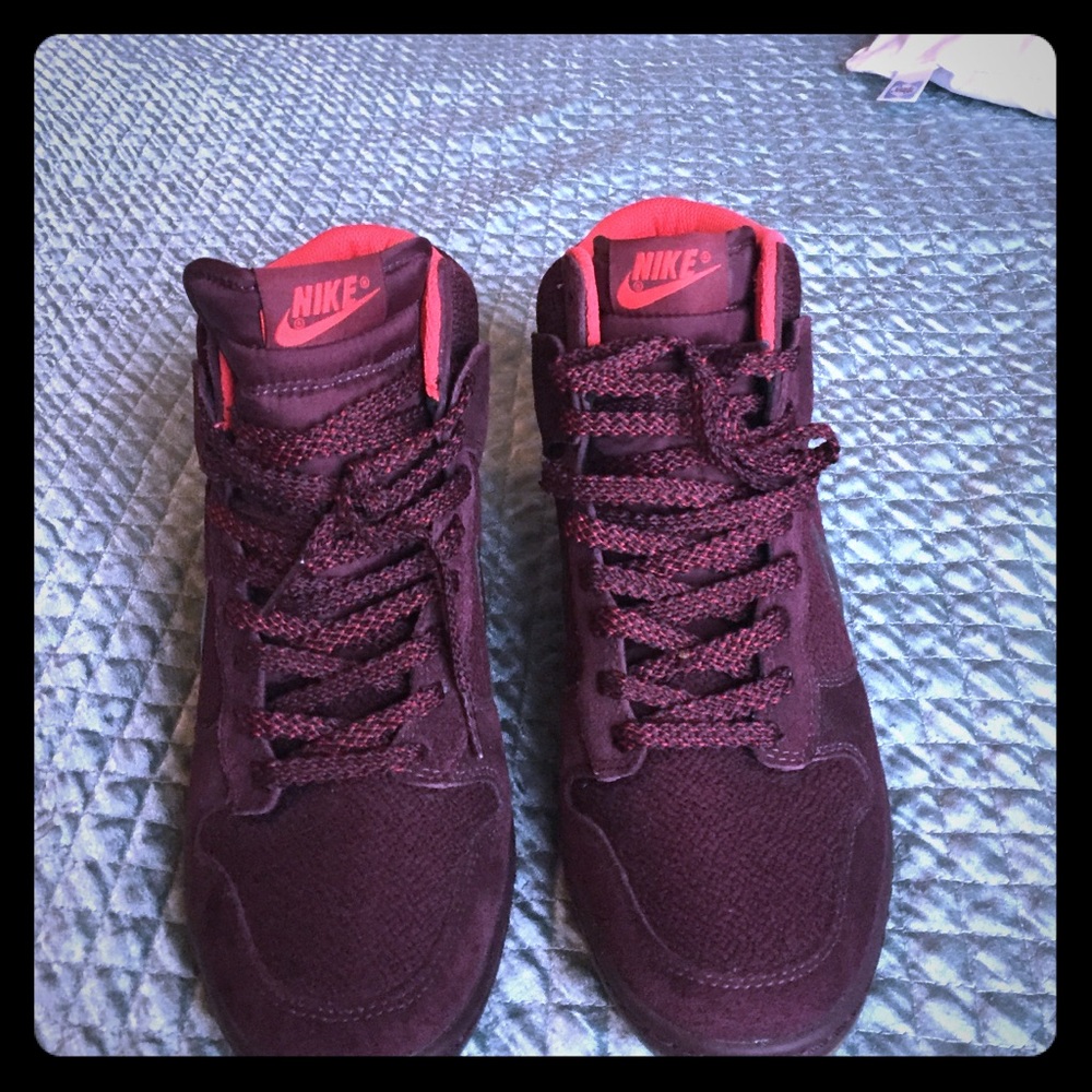 Nike dunk wedge sneaker...JUST LOWERED PRICE!!!!