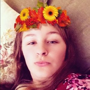 Meet your Posher, Holly