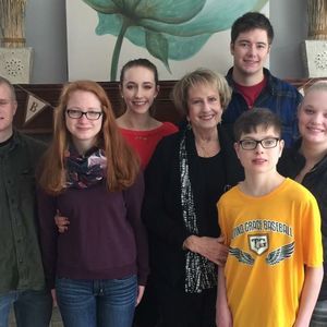 Meet your Posher, Emily