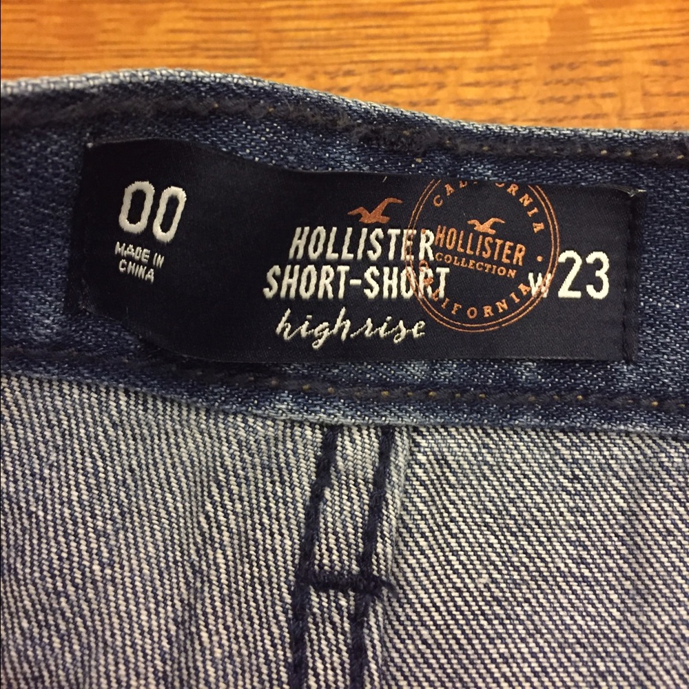 ā¤Final Saleā¤Hollister High Rise Denim Short. - Picture 6 of 8