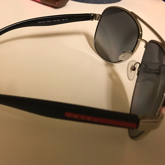 Prada Aviator sunglasses - Picture 4 of 4