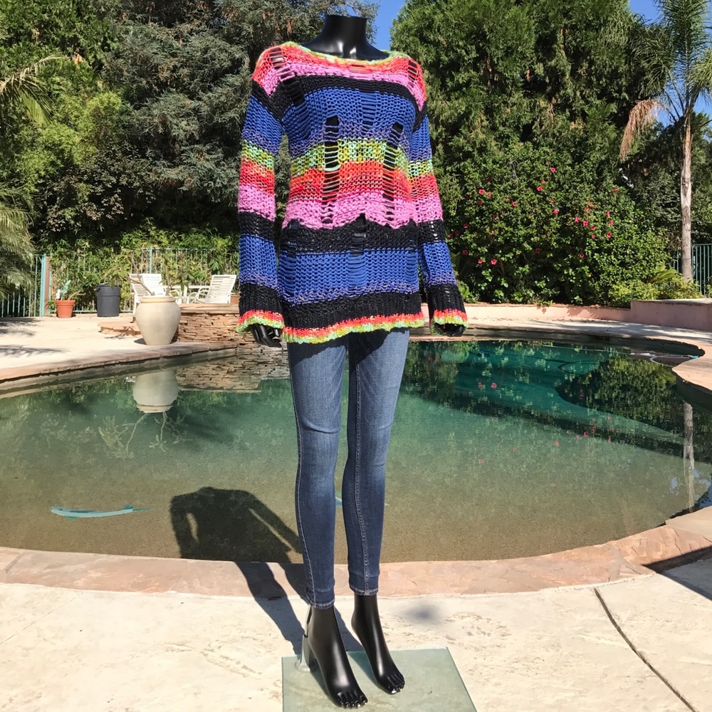 "Rat&Boa" Knitted Textured Distressed Cozy Sweater - Picture 4 of 12