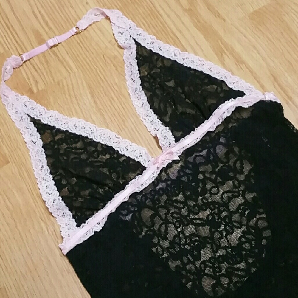 VS The Lacie Halter