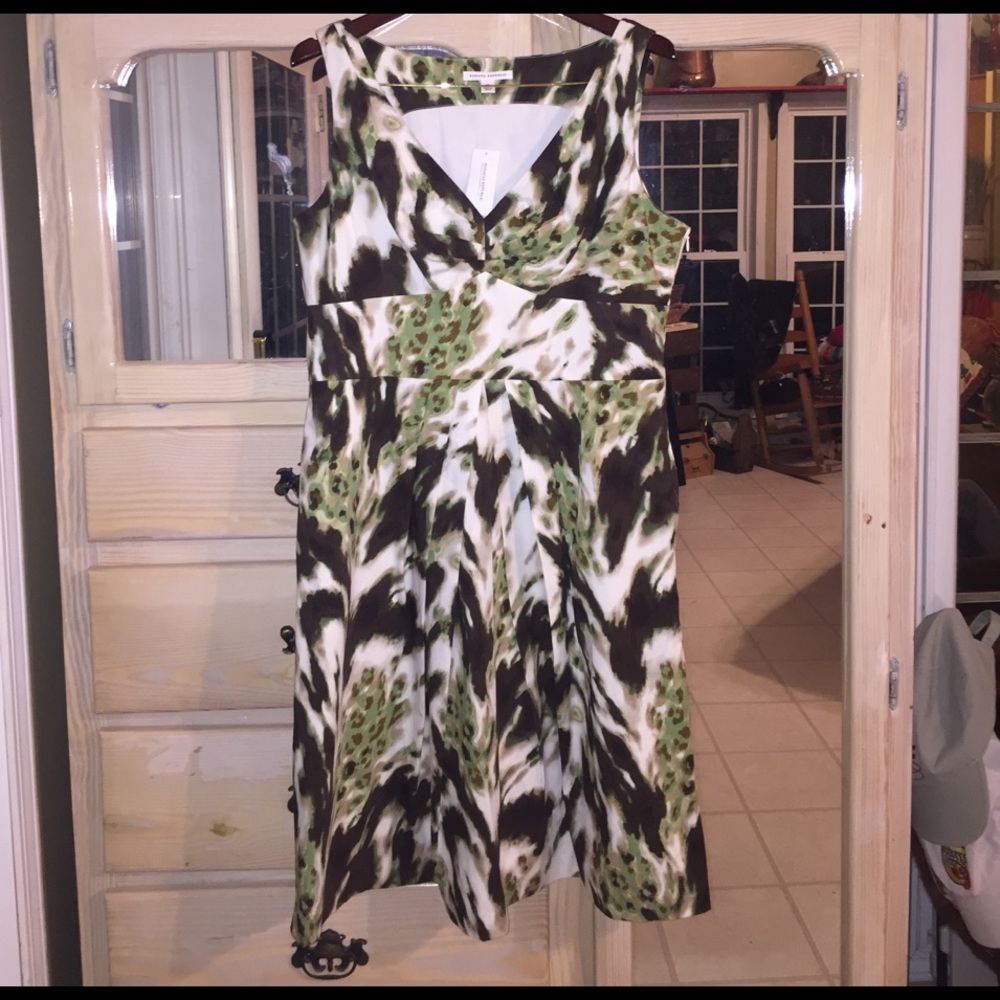 BRAND NEW! Banana Republic Dress size 14