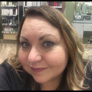 Meet your Posher, Wendy